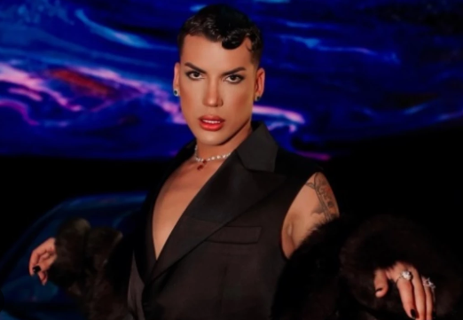 Kerimcan Durmaz, “Nerdesin” adlı şarkısının tanıtım klibinde Aleyna Tilki’yle coştu!