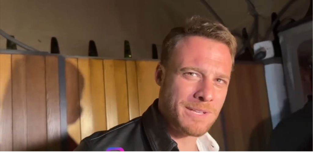 Kerem Bürsin – Serenay Sarıkaya aynı mekanda pişti oldu