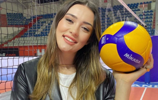 Zehra Güneş, Japon Hayranıyla Buluşuyor