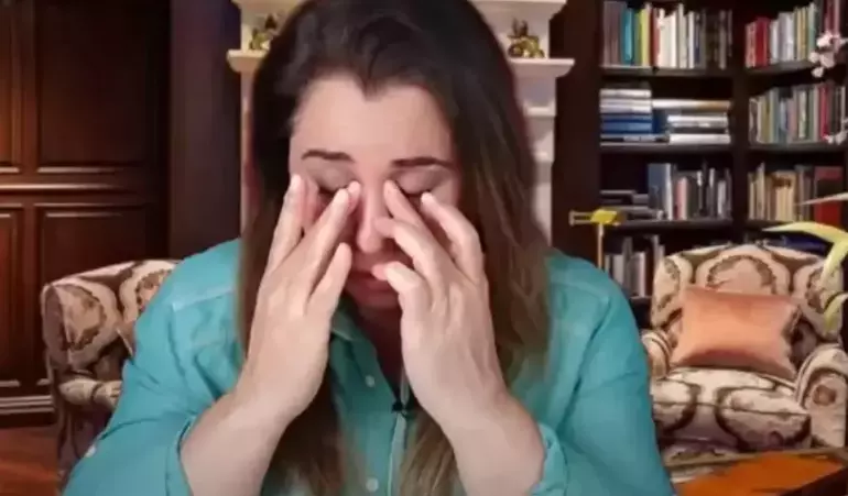 Seher Dilovan’dan Hayranlarını Üzen Haber: “Ameliyat Olacağım, Dualarınıza İhtiyacım Var”