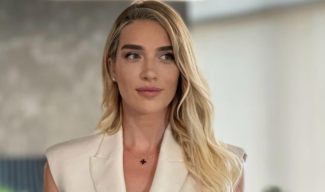 Ünlü sunucu Cansu Canan Özgen dolandırıldı