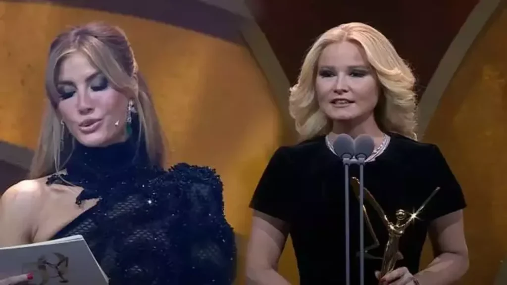 Müge Anlı’dan Altın Kelebek’e Dikkat Çeken Gönderme: Çağla Şikel’in Yüzünün Düştüğü Anlar Sosyal Medyada Gündem Oldu