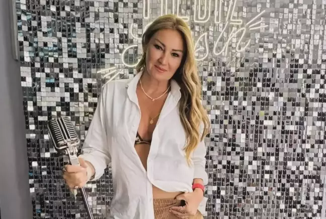 Pınar Altuğ’un Cam Tavanlı Lüks Evi Büyük Beğeni Topladı