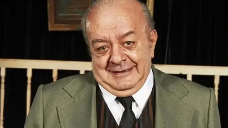 Son Yolculuğuna Yapayalnız Uğurlandı