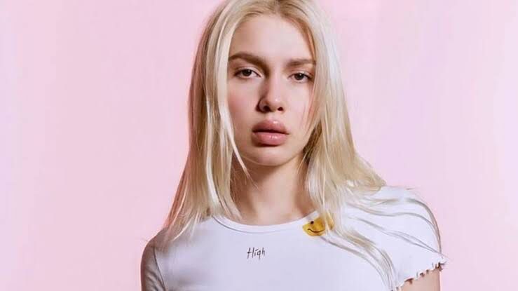 Aleyna Tilki’den Sektöre Sitem!