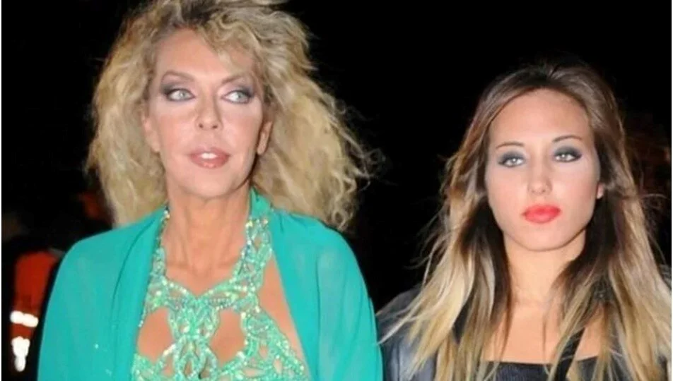 Ahu Tuğba’nın Kızından Duygulu Paylaşım : Allah’tan sonra en çok seni sevdim