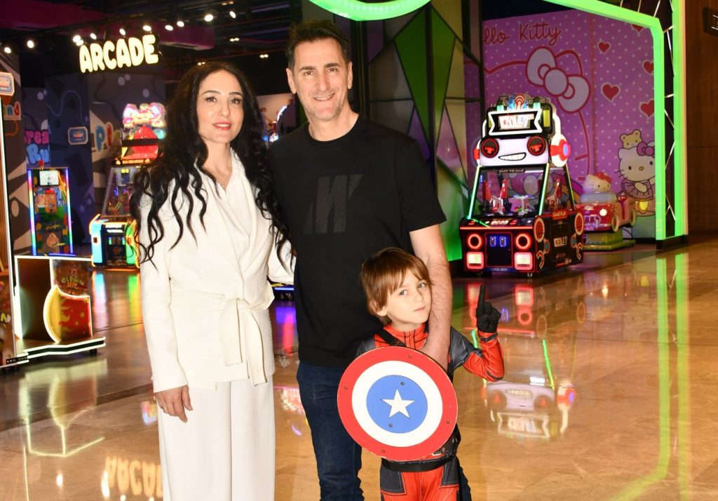 Yaşlanmamanın Sırrı Mutluluk