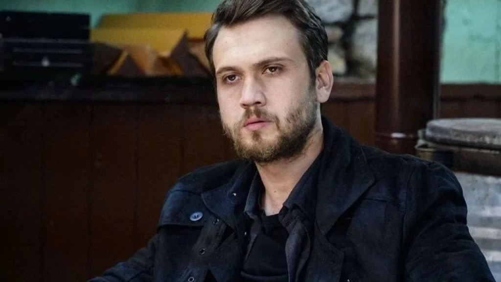 Aras Bulut İynemli’den Kendine 1 Milyonluk Jest!