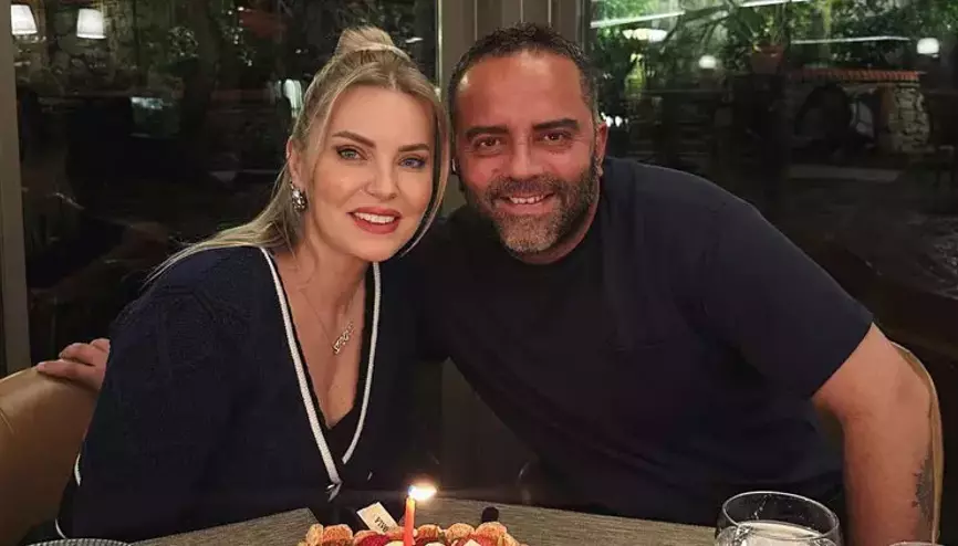 Semih Şentürk’ten Eşine Milyon Dolarlık Sürpriz!