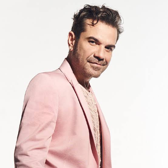 Kenan Doğulu’dan Duygulandıran Mesaj: “Özgür ve Sansürsüz Bir Gelecek İçin Umutluyum”