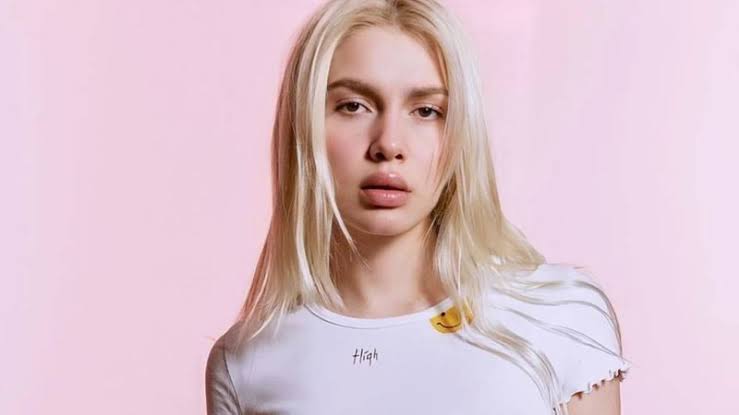 Aleyna Tilki’ye Sürpriz Evlilik Teklifi!