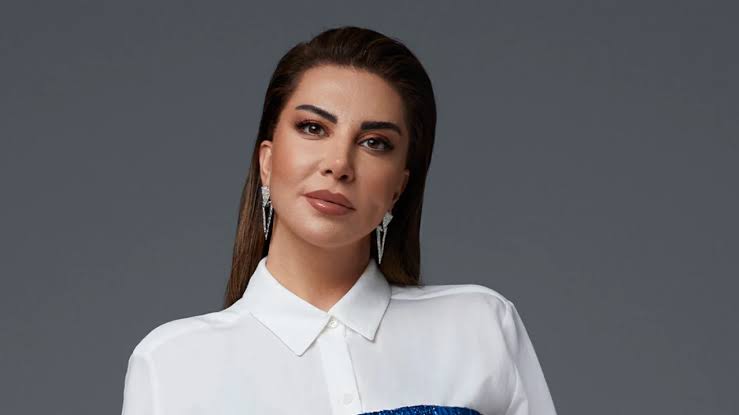 Ebru Yaşar’dan Yaz Bombası: Hem Aşk, Hem Duygular Bu EP’de!