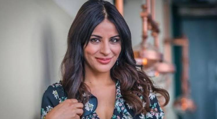 Zara’nın Sır Gibi Sakladığı Diyeti Ortaya Çıktı! 24 Saatte Bir Öğünle Şaşırtan Zayıflık Formülü