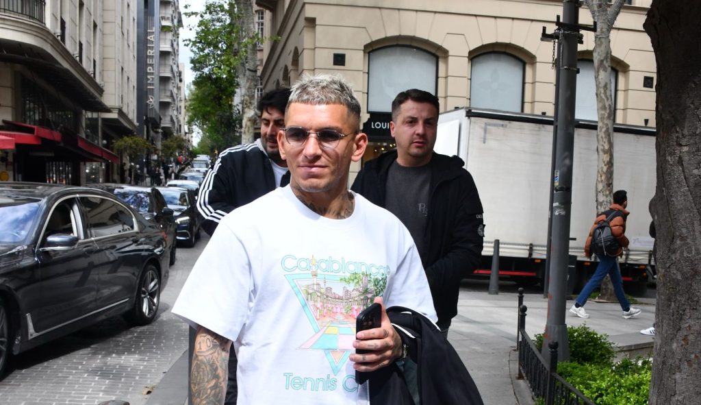 Galatasaray’ın Yıldızı Lucas Torreira Devrim Özkan’ı Çabuk Unuttu! İşte Ünlü Futbolcunun Yeni Sevgilisi!