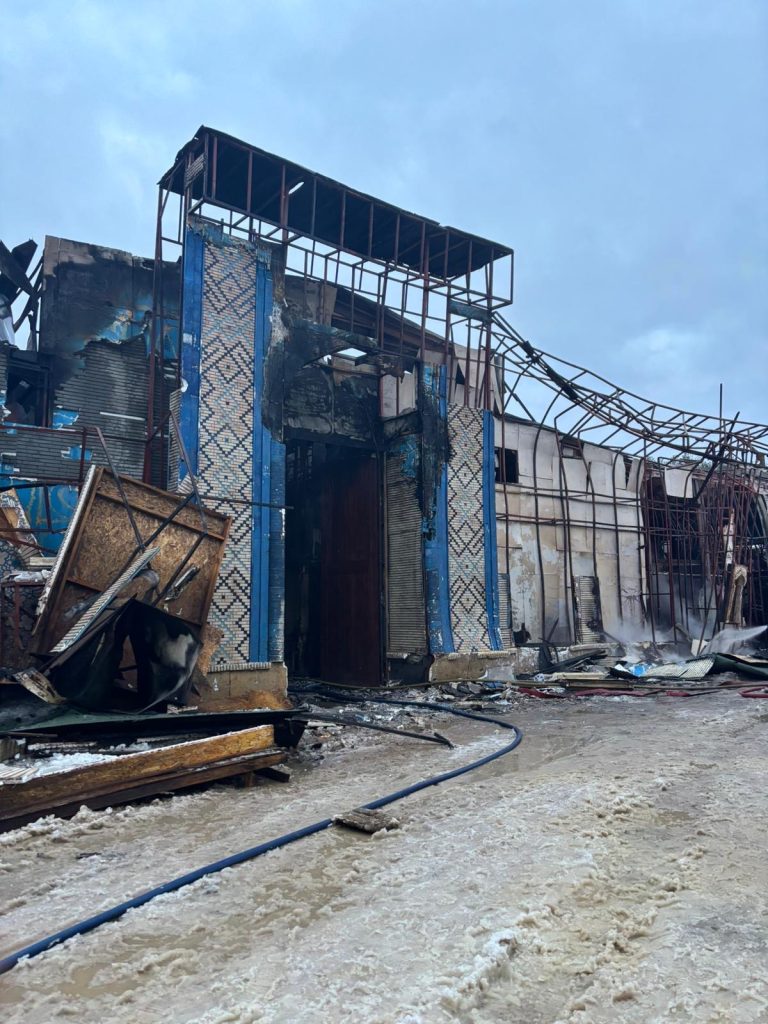 TRT Çekim Platosunda Korkutan Yangın! Ekipler Anında Müdahale Etti