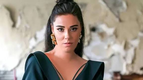 SOKAK ORTASINDA İHANET HESAPLAŞMASI!