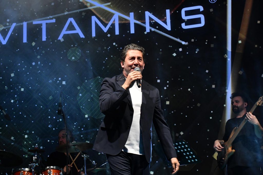 Boğaz’da “Mutluluk” Temalı Şık TabVitamins Lansmanı